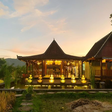 Anandinii River Lodge By Agata Sidemen  Exterior photo